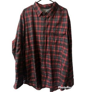 George flannel, XXL. Red,black and grey. Great condition. One chest pocket.